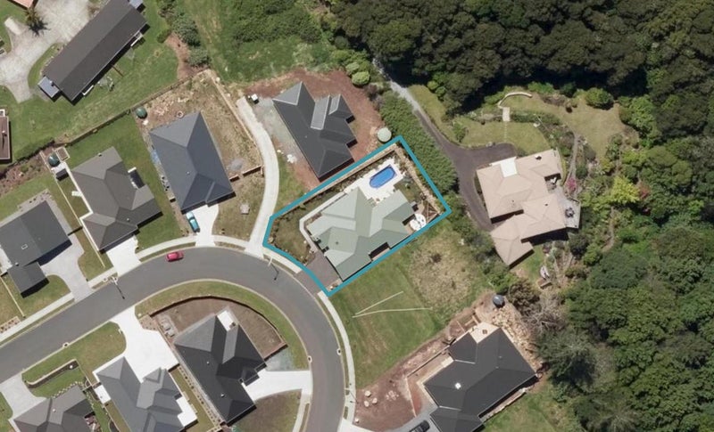 15 Michel Colombon Close, Maunu, Whangarei - Carousel 1