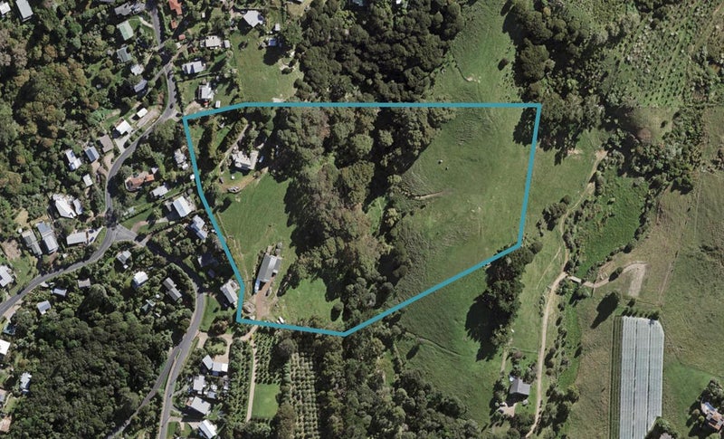 64B Ocean Road, Surfdale, Waiheke Island - Carousel 1