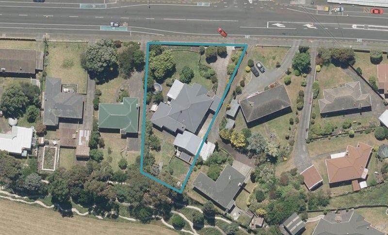 63 Fitzherbert Avenue, Tawhero, Whanganui - Carousel 1