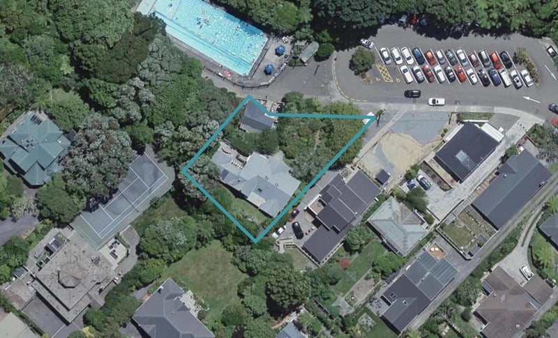43 Woodmancote Road, Khandallah, Wellington - Carousel 1