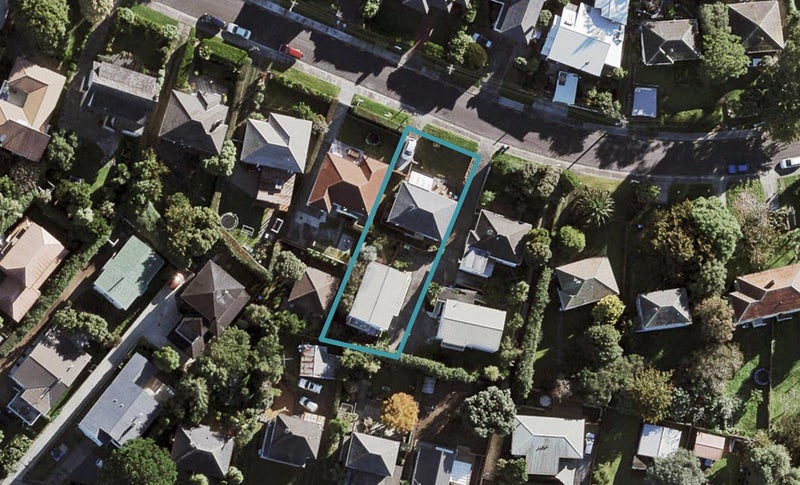 76A Mount Royal Avenue, Mount Albert, Auckland - Carousel 1