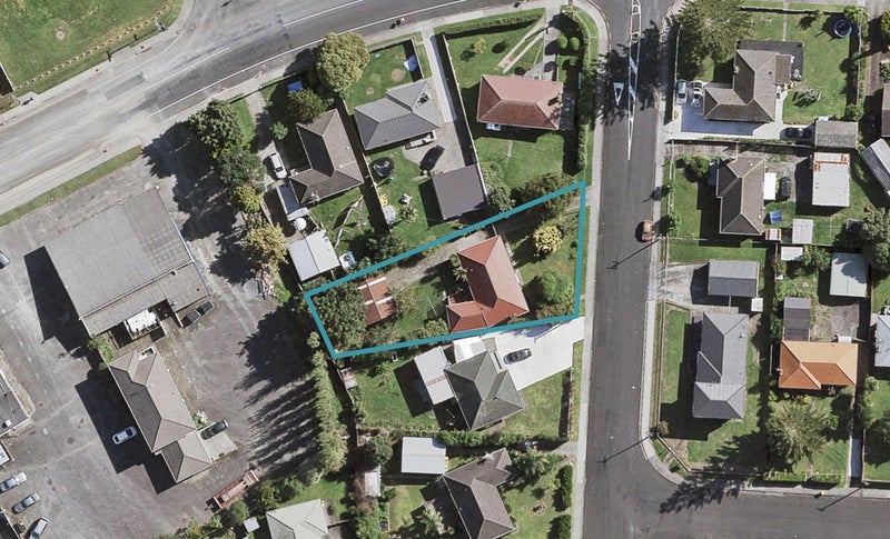 32 Lincoln Road, Manurewa East, Auckland - Carousel 1