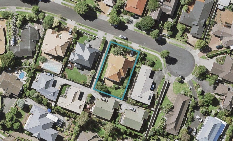 15 Corriedale Place, Somerville, Manukau - Carousel 1