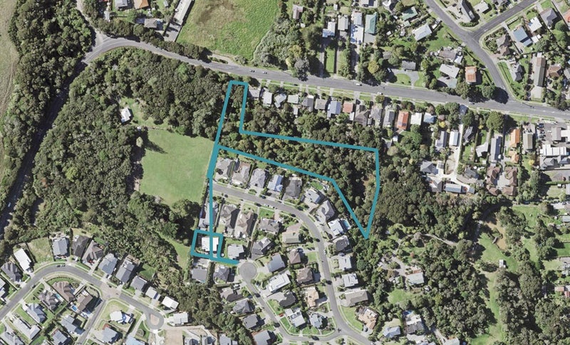 28 Crossland Place, Maraetai, Auckland - Carousel 1