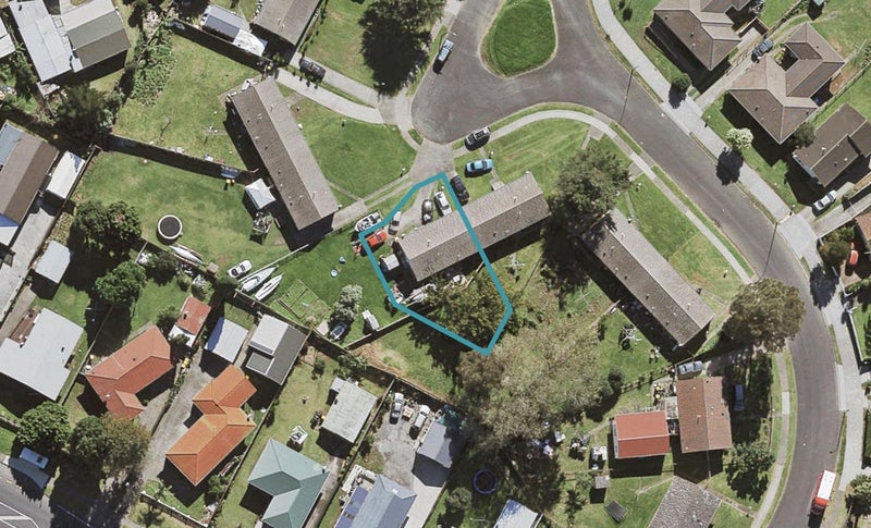 12A Pershore Place, Mangere, Auckland - Carousel 1