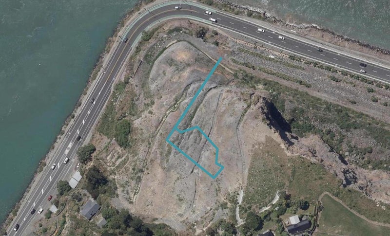 30B Kinsey Terrace, Clifton, Christchurch - Carousel 1