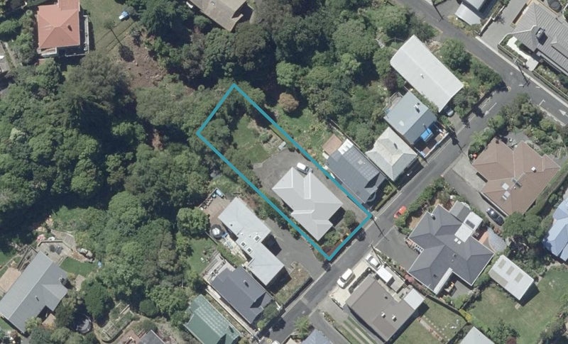 29 Brownville Crescent, Maori Hill, Dunedin - Carousel 1