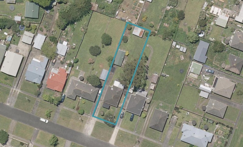 15 Patapu Street, Whanganui East, Whanganui - Carousel 1