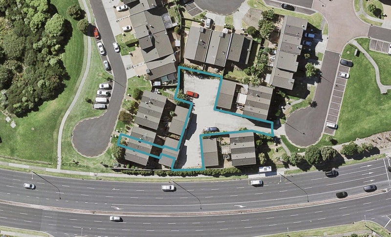 76 Tiger Drive, Golflands, Auckland - Carousel 1