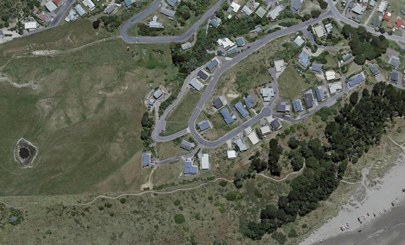 35 Balfour crescent, Castlepoint, MASTERTON - Carousel 1
