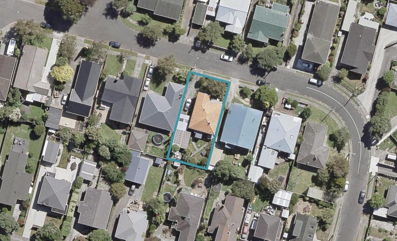 46 Kebbell Grove, Epuni, Lower Hutt - Carousel 1