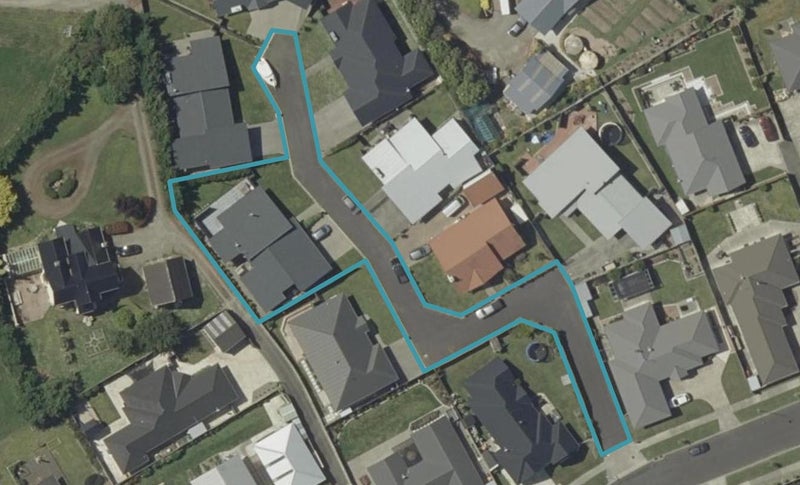 4 D'Urville Place, Kelvin Grove, Palmerston North - Carousel 1