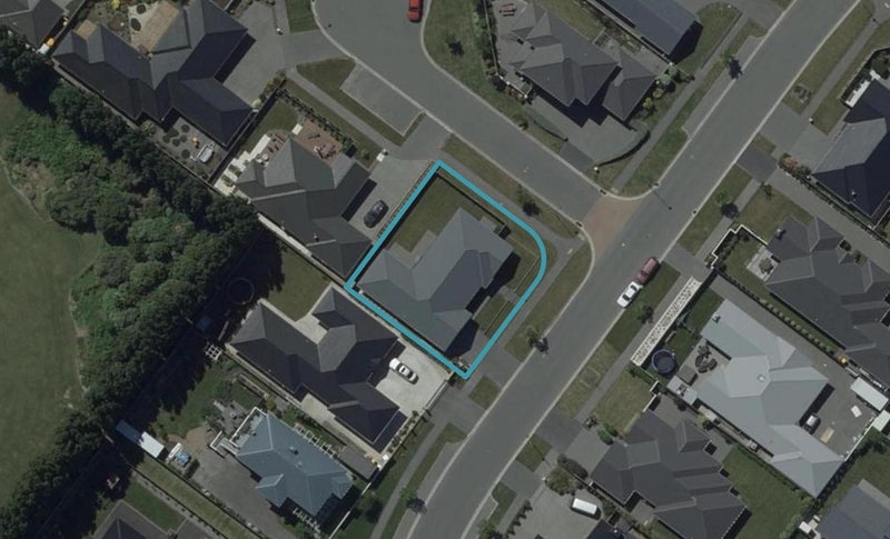 21 Euphrasie Drive, Aidanfield, Christchurch - Carousel 1