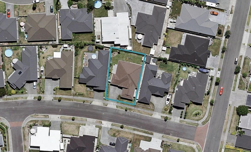 6 Akaroa Road, Poraiti, Napier - Carousel 1
