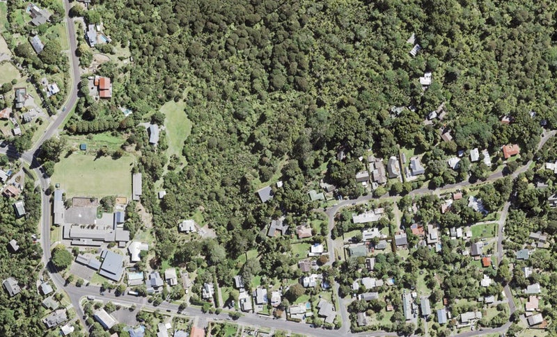 11C Tane Road, Laingholm, Auckland - Carousel 1