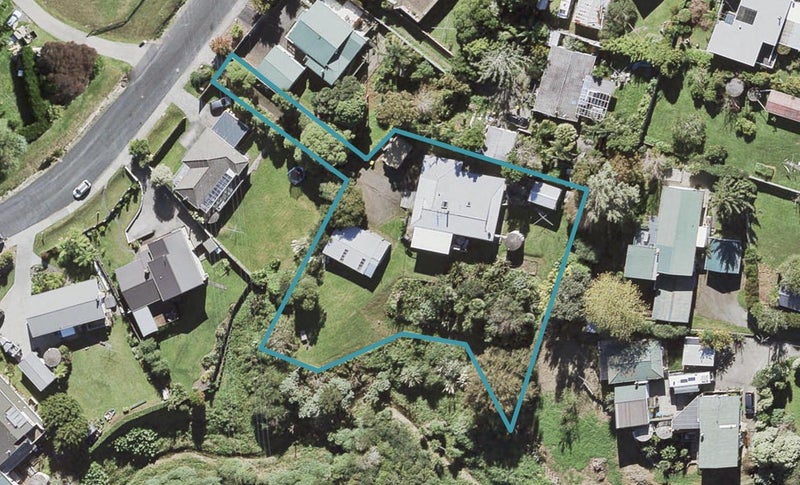 32 Weza Lane, Kumeu - Carousel 1