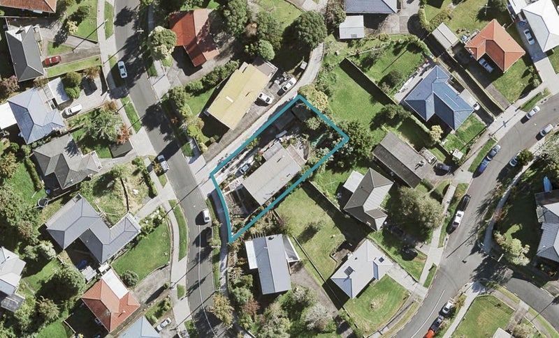 138 Methuen Road, New Windsor, Auckland - Carousel 1