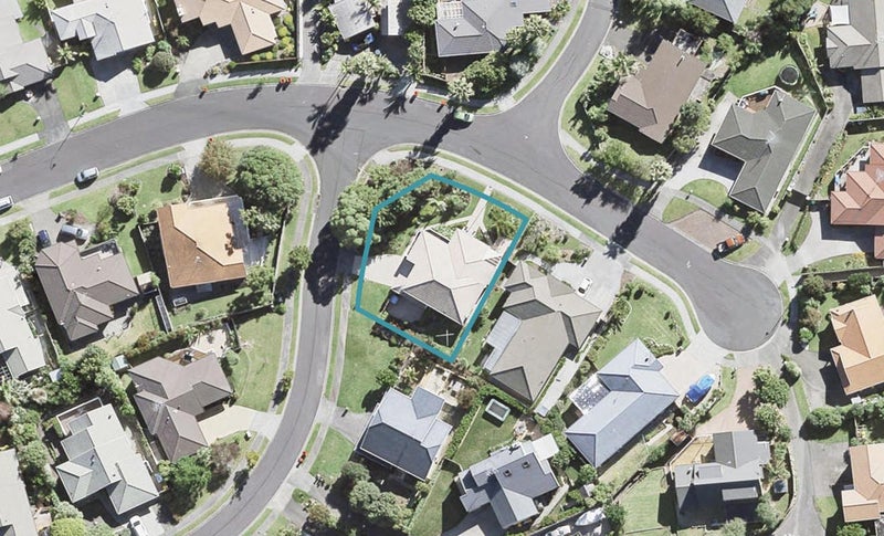 2 Shannon Place, Torbay, Auckland - Carousel 1