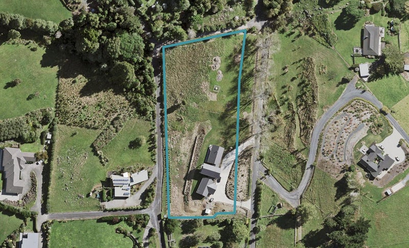 55 Harry Dreadon Road, Papakura - Carousel 1