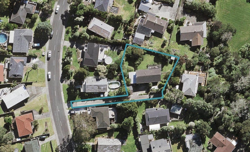 33 Cantina Avenue, Bayview, Auckland - Carousel 1