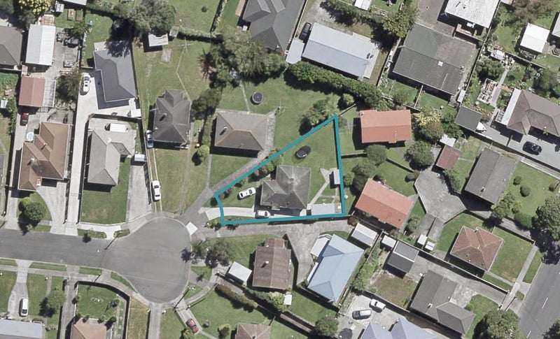7 Hollard Grove, Avalon, Lower Hutt - Carousel 1