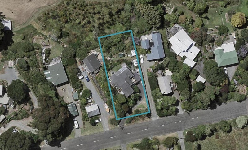 65 Makora Road, Otaihanga, Paraparaumu - Carousel 1
