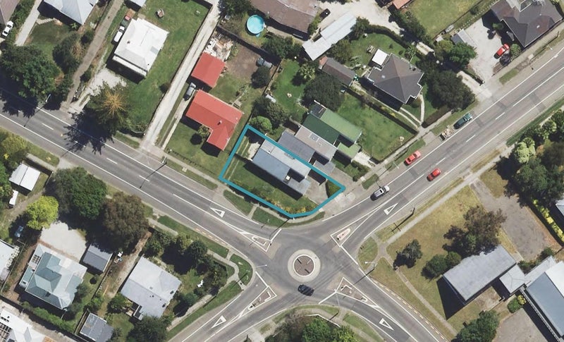 26 De Lautour Road, Inner Kaiti, Gisborne - Carousel 1