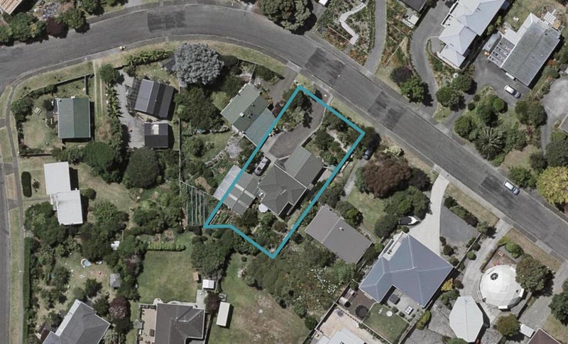 6 Island View Terrace, Waikanae Beach, Waikanae - Carousel 1