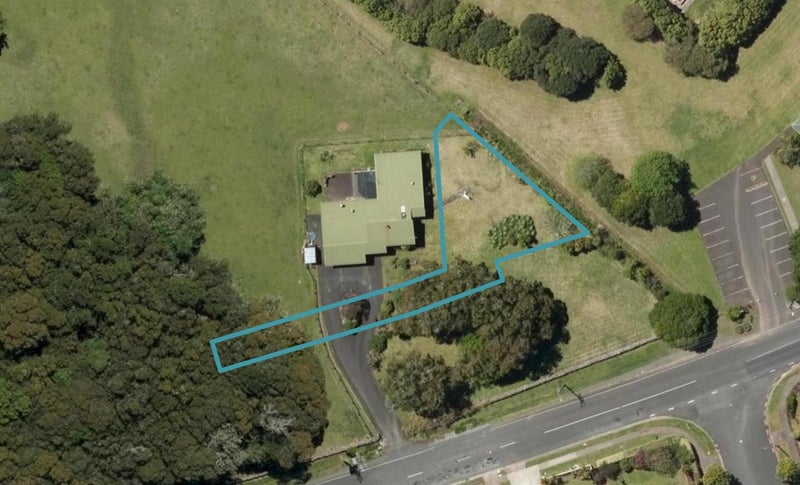 8 Rock Ridge Drive, Te Kamo, Whangārei - Carousel 1