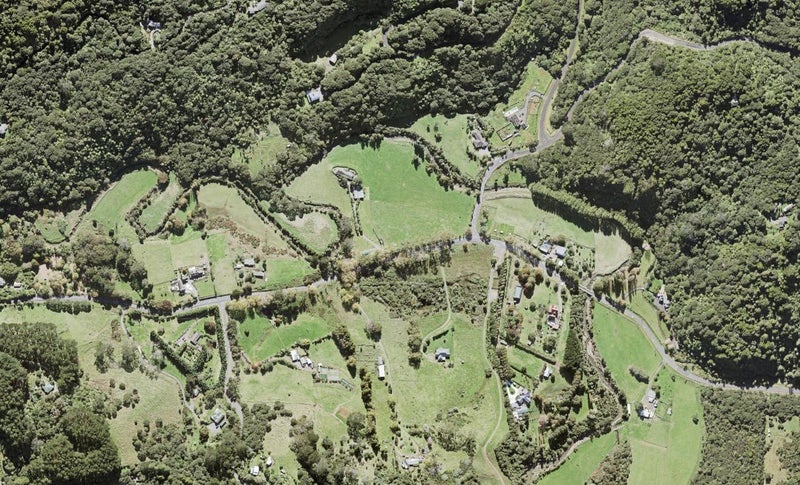 97 Bethells Road, Waitākere, Auckland - Carousel 1