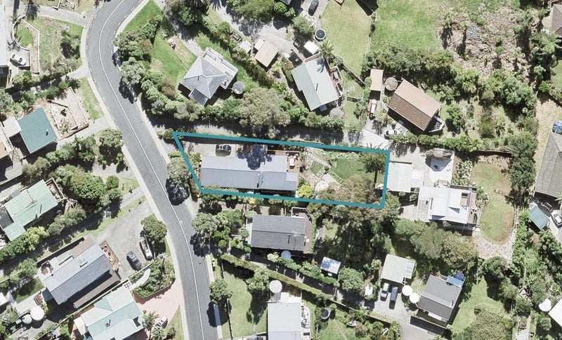 48 Everard Avenue, Army Bay, Whangaparaoa - Carousel 1