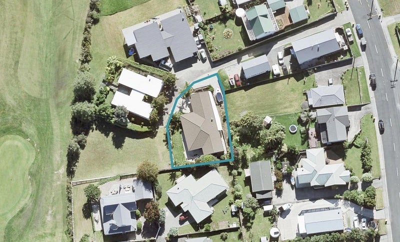 37D Shakespear Road, Army Bay, Whangaparaoa - Carousel 1