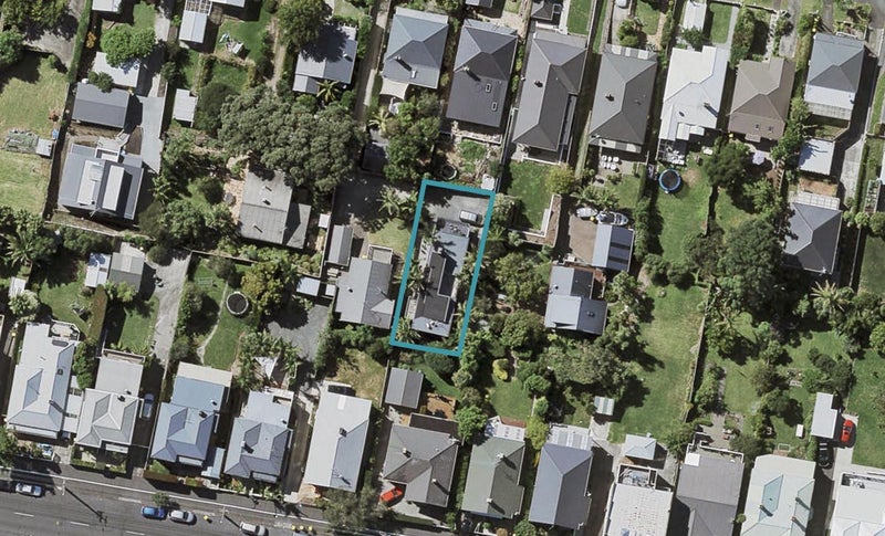 25A Rutland Road, Stanley Point, Auckland - Carousel 1