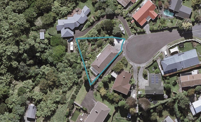 8 Bushview Place, Upper Vogeltown, New Plymouth - Carousel 1