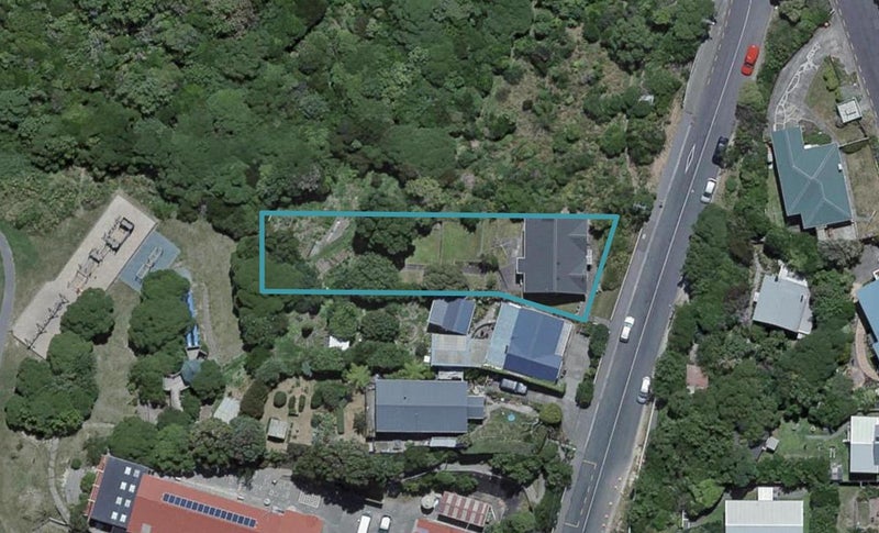 104 Houghton Bay Road, Houghton Bay, Wellington - Carousel 1