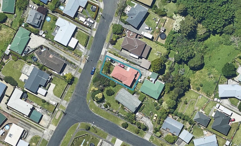 39 Manson Street, Gate Pa, Tauranga - Carousel 1