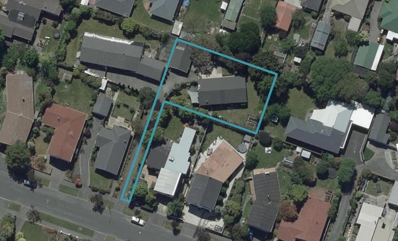 16A Harrowdale Drive, Avonhead, Christchurch - Carousel 1