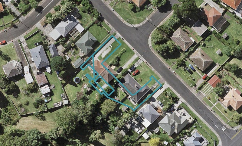 1/28 Alamein Road, Panmure, Auckland - Carousel 1