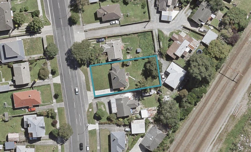 1242 High Street, Taita, Lower Hutt - Carousel 1