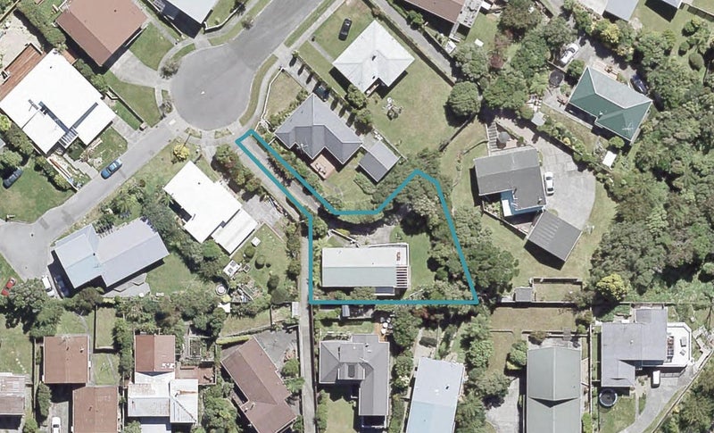 9 Cherry Blossom Grove, Maungaraki, Lower Hutt - Carousel 1