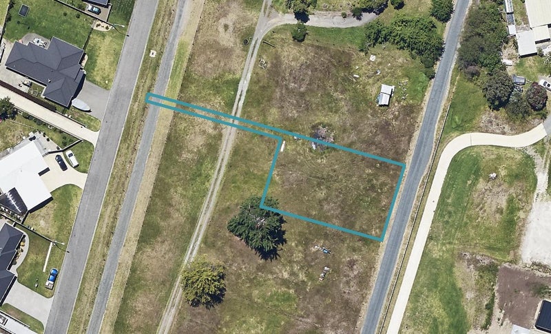 16 Dawn Parade, Coastlands, Whakatane - Carousel 1