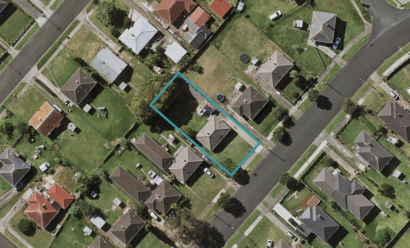 86 Gilbert Road, Otara, Auckland - Carousel 1