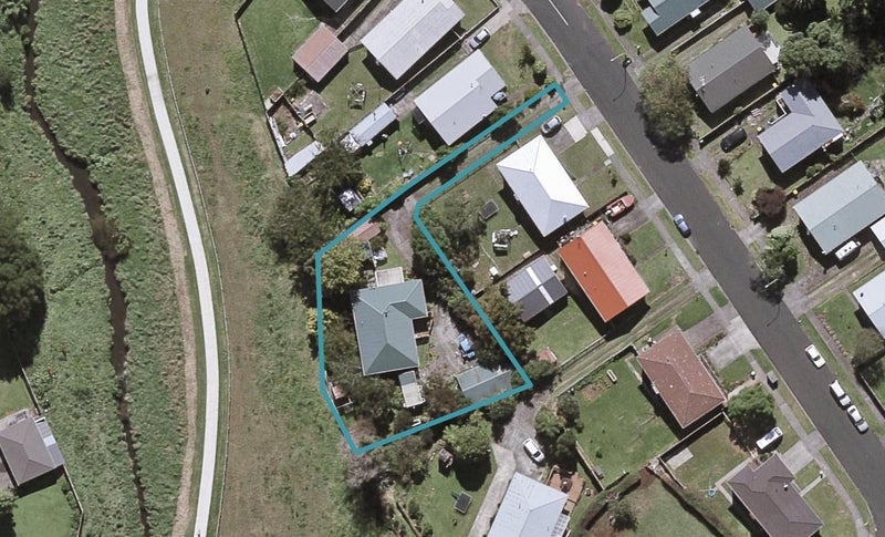 47A Endeavour Street, Marfell, New Plymouth - Carousel 1