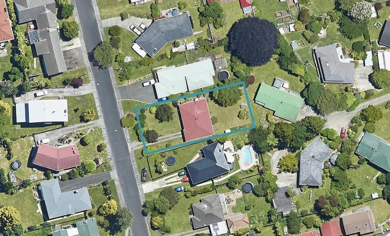 9 Kauri Street, Hillcrest, Rotorua - Carousel 1