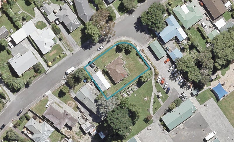 12 Molloys Road, Te Marua, Upper Hutt - Carousel 1