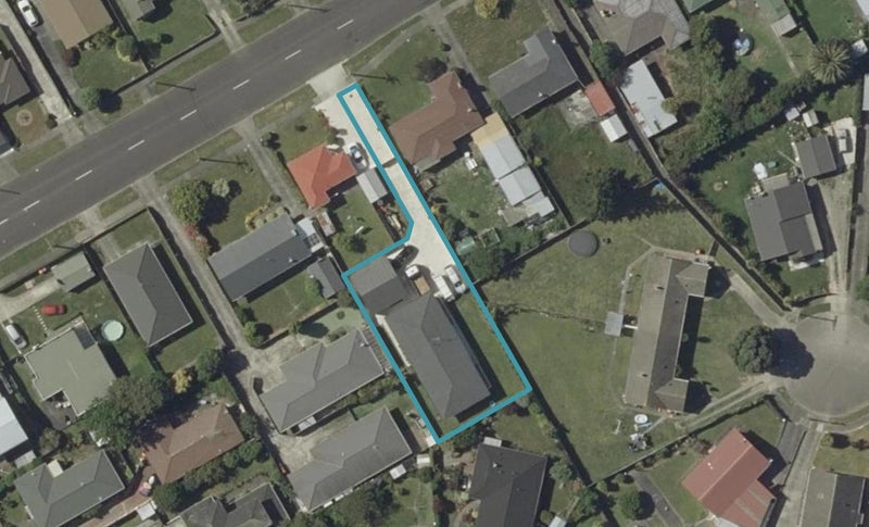8A Ronberg Street, Highbury, Palmerston North - Carousel 1