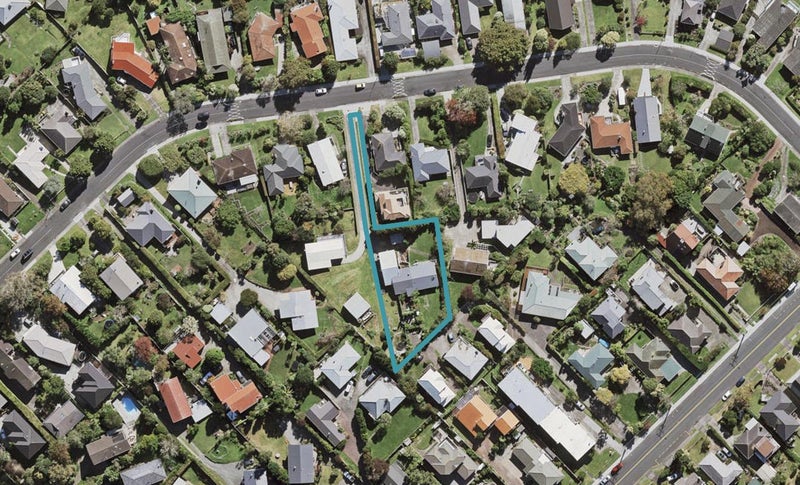 1/22 Alton Avenue, Hillcrest, Auckland - Carousel 1