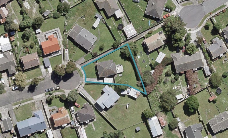 6 Welch Grove, Taita, Lower Hutt - Carousel 1