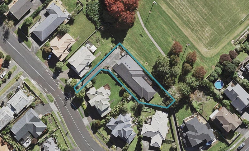 69A Velma Road, Hillcrest, Auckland - Carousel 1