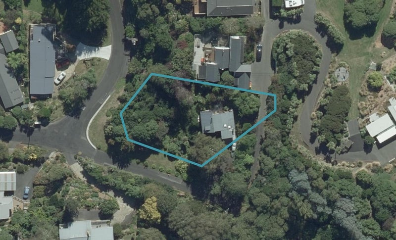 43 Irvine Road, The Cove, Dunedin - Carousel 1